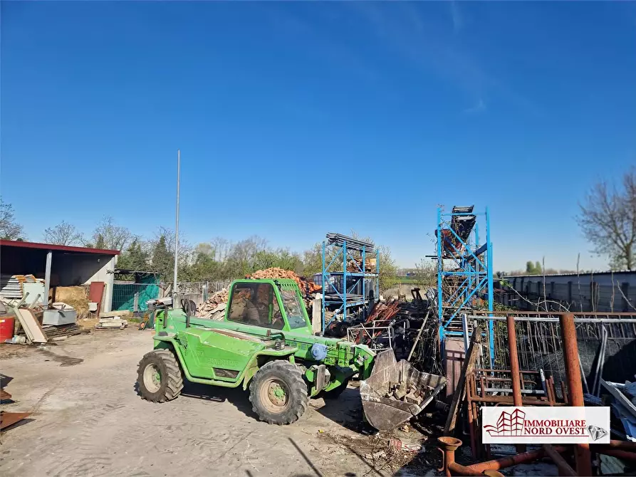 Immagine 7 di Capannone industriale in vendita  snc a Settimo Milanese