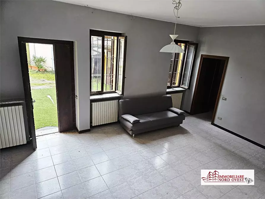 Immagine 4 di Casa indipendente in vendita  16 a Corbetta