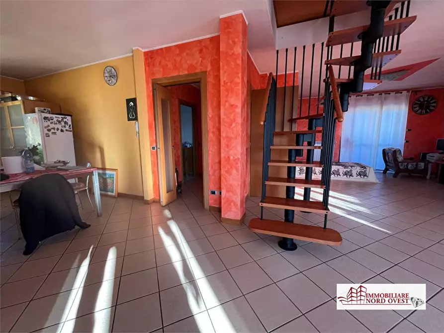 Immagine 8 di Villa in vendita  27 a Corbetta