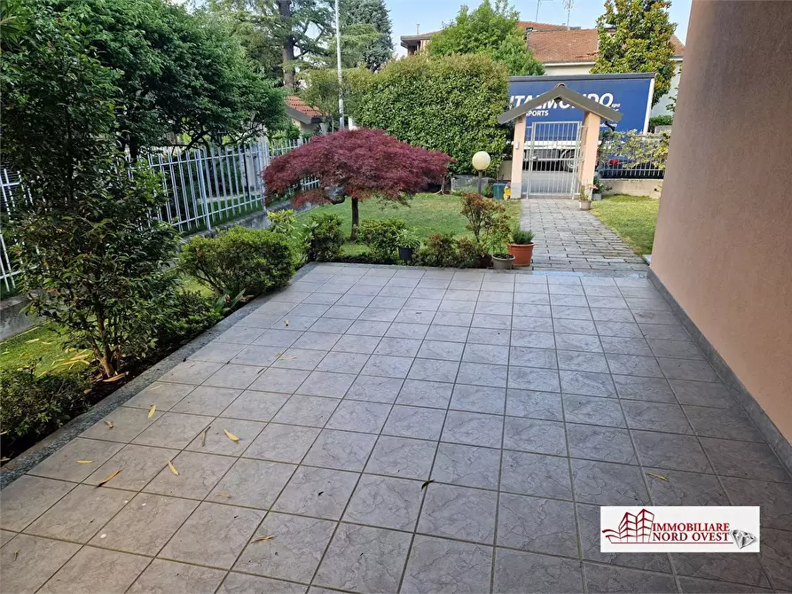 Immagine 4 di Villa in vendita  9 a Cornaredo