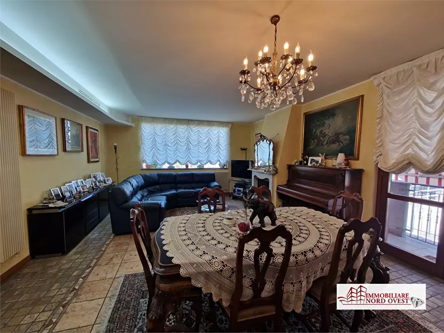 Immagine 6 di Villa in vendita  9 a Cornaredo