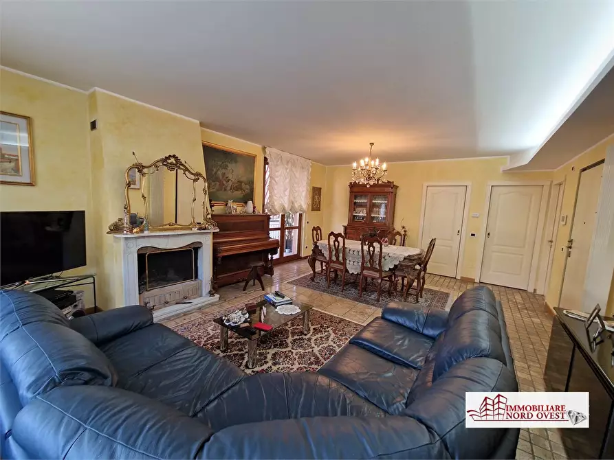 Immagine 5 di Villa in vendita  9 a Cornaredo