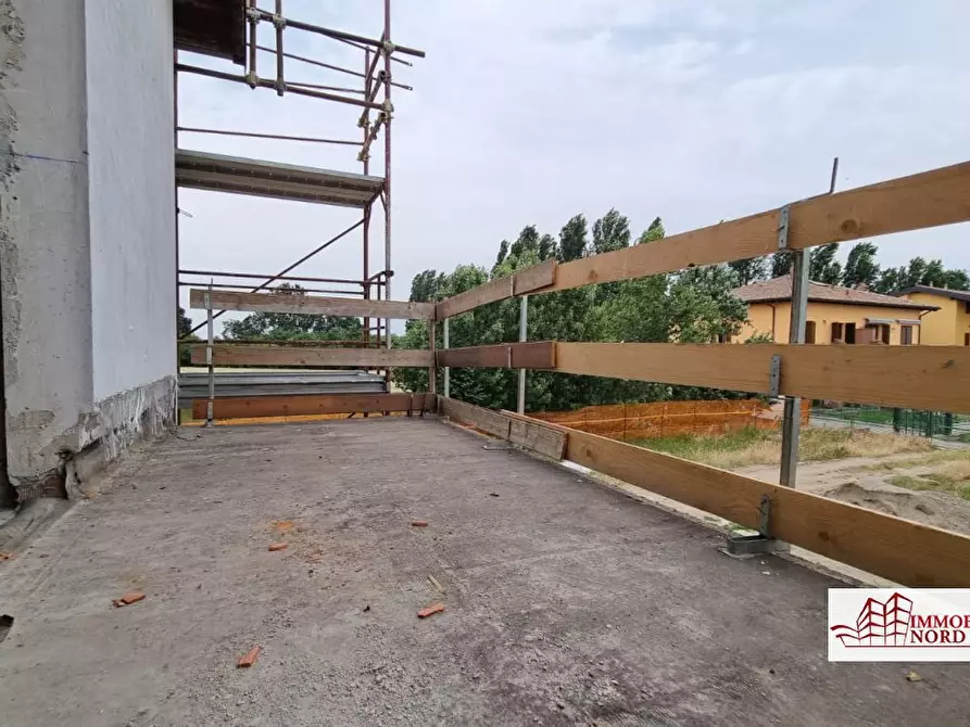 Immagine 6 di Villa in vendita  3 a Morimondo