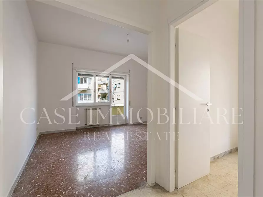 Immagine 3 di Appartamento in vendita  a Roma