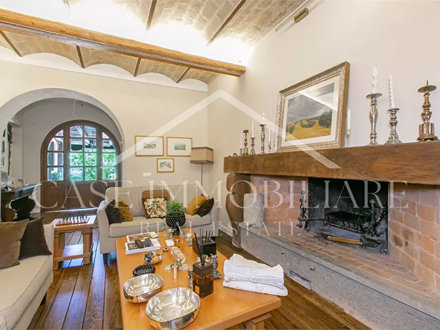 Immagine 10 di Villa in vendita  a Poggio Mirteto