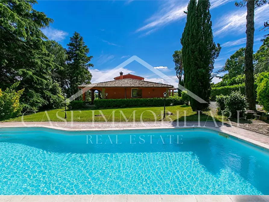 Immagine 3 di Villa in vendita  a Campagnano Di Roma