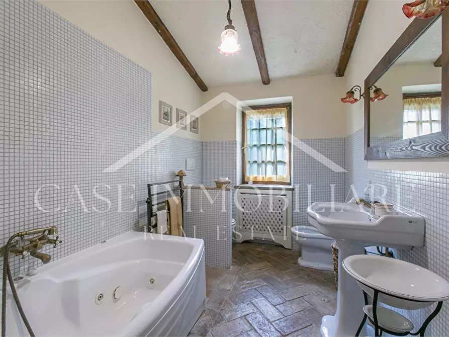 Immagine 7 di Villa in vendita  a Campagnano Di Roma