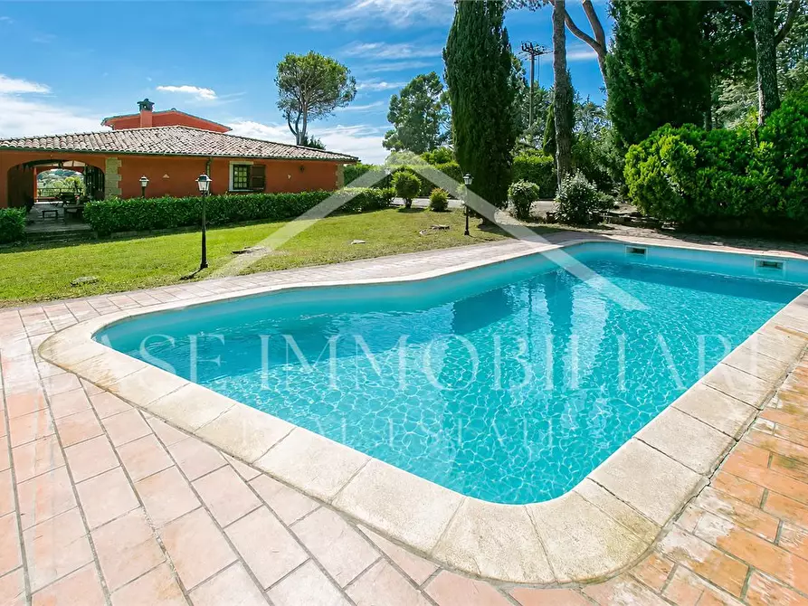 Immagine 1 di Villa in vendita  a Campagnano Di Roma