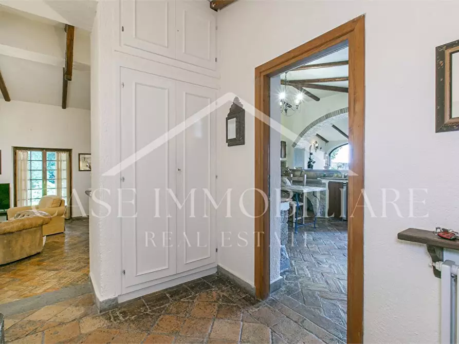 Immagine 5 di Villa in vendita  a Campagnano Di Roma