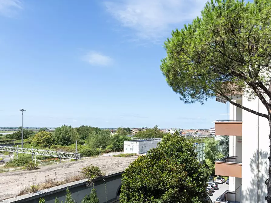 Immagine 1 di Appartamento in vendita  4 a Santa Maria Capua Vetere