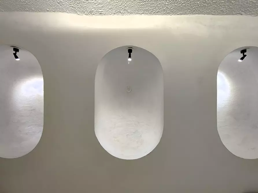 Immagine 7 di Appartamento in vendita  6 a Napoli