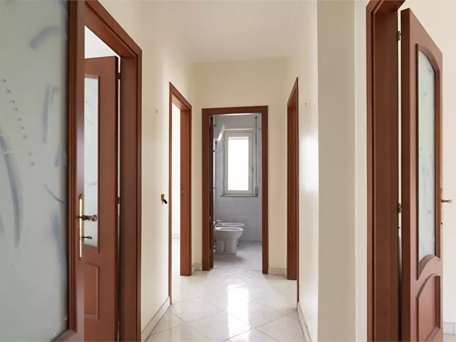 Immagine 9 di Appartamento in vendita  37 a Marano Di Napoli