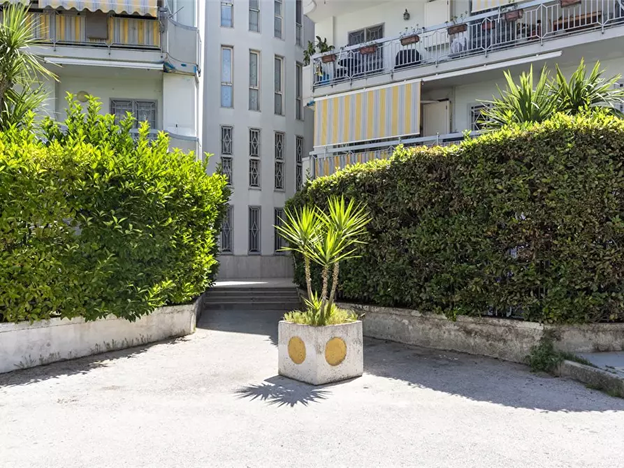 Immagine 1 di Appartamento in vendita  37 a Marano Di Napoli