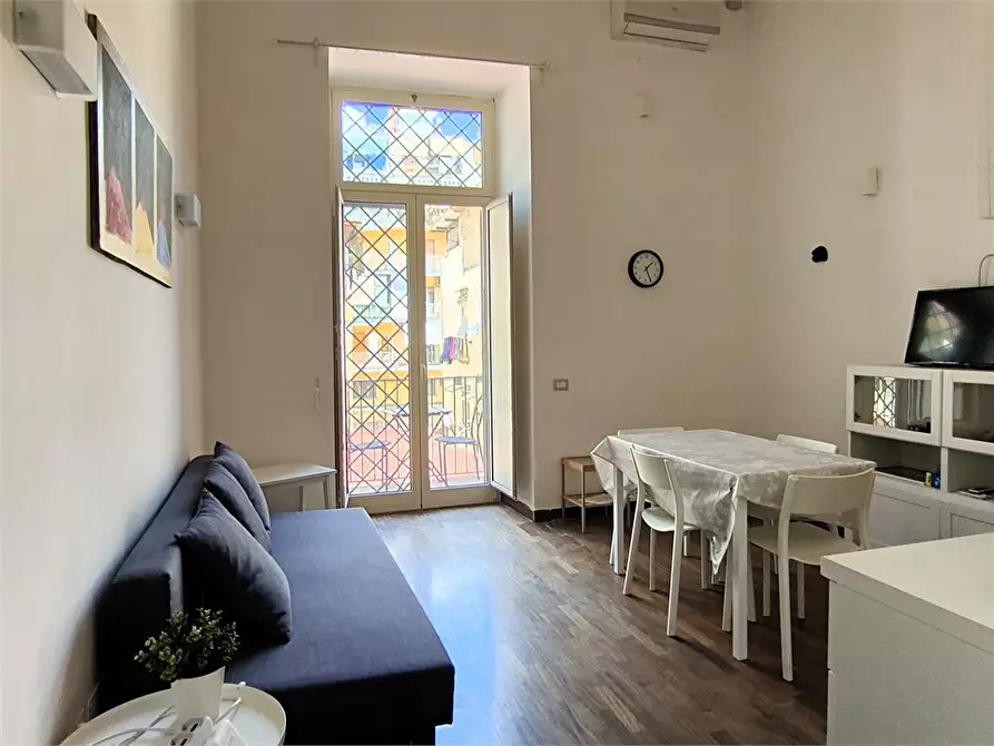 Immagine 2 di Appartamento in vendita  257 a Napoli