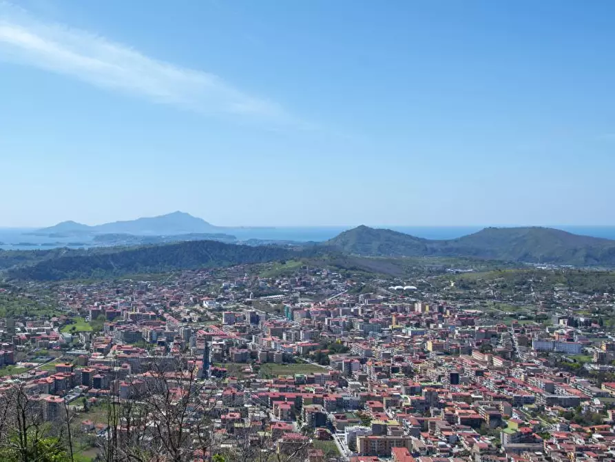 Immagine 1 di Villa in vendita  12 a a Napoli