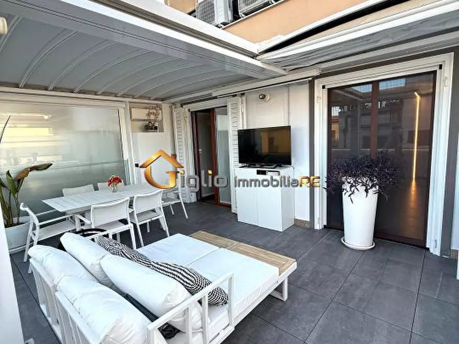 Immagine 6 di Appartamento in vendita  a Casoria