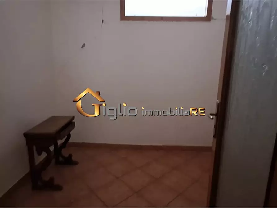Immagine 9 di Appartamento in vendita  3 a Napoli