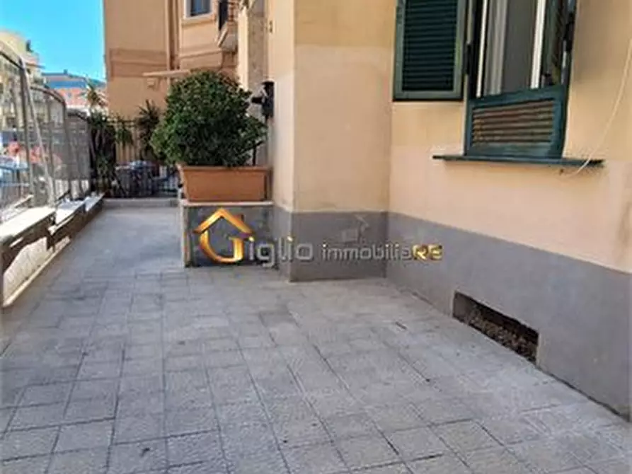 Immagine 2 di Appartamento in vendita  3 a Napoli