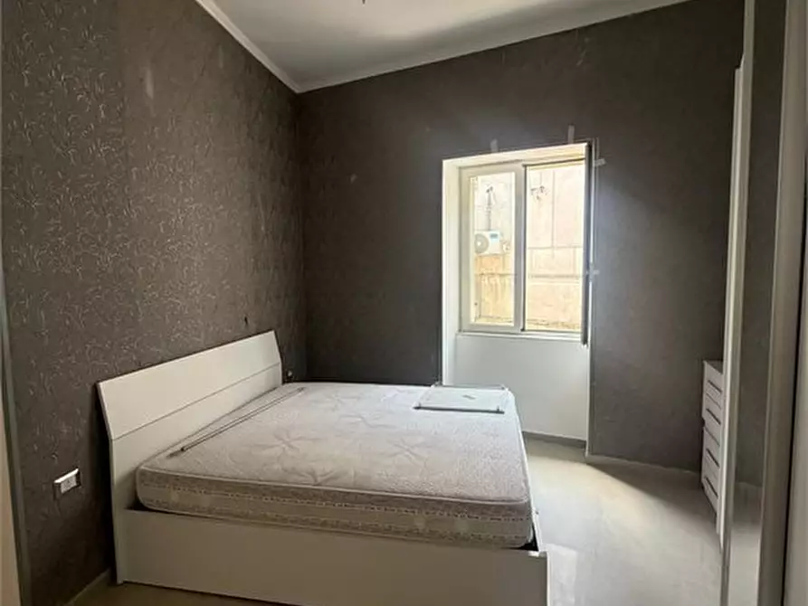 Immagine 6 di Appartamento in vendita  69 a Napoli