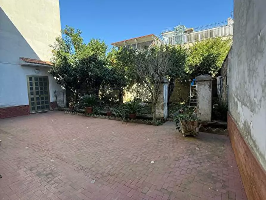 Immagine 2 di Casa indipendente in vendita  a Afragola