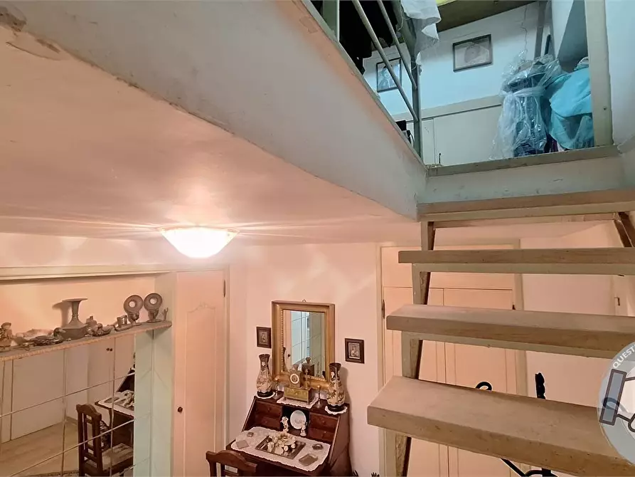 Immagine 6 di Appartamento in vendita  31 a Napoli