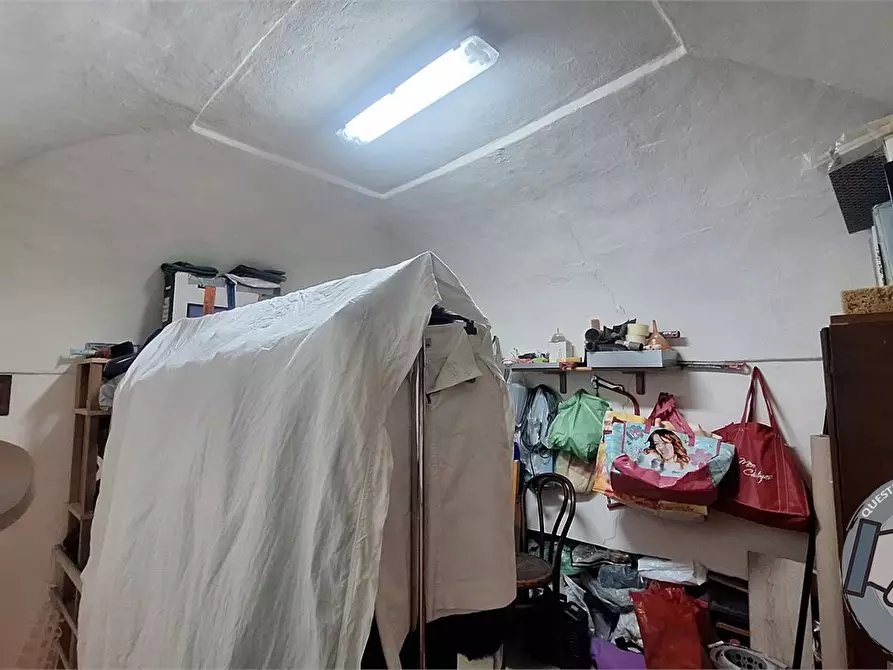 Immagine 8 di Appartamento in vendita  31 a Napoli