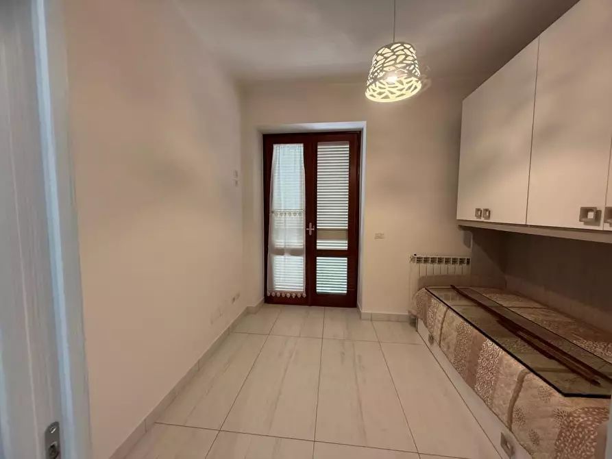 Immagine 4 di Appartamento in affitto  39 a Acerra