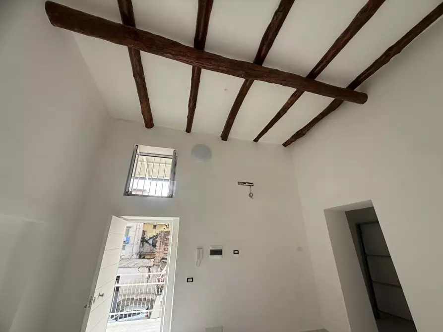 Immagine 10 di Appartamento in affitto  a Acerra