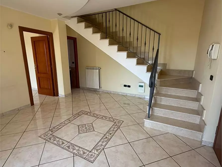 Immagine 6 di Appartamento in affitto  a Acerra