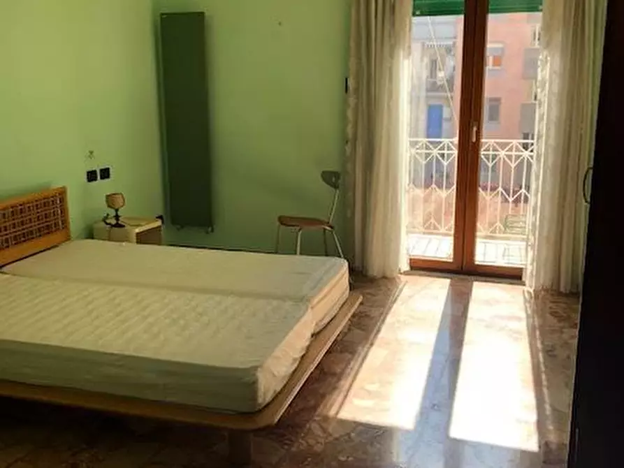 Immagine 8 di Appartamento in affitto  a Napoli