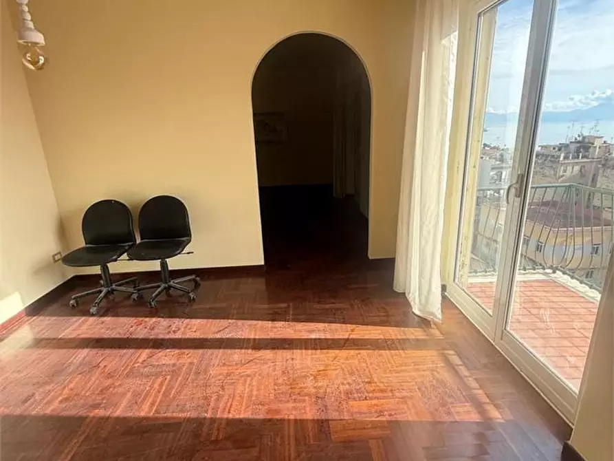 Immagine 4 di Appartamento in affitto  57 a Napoli