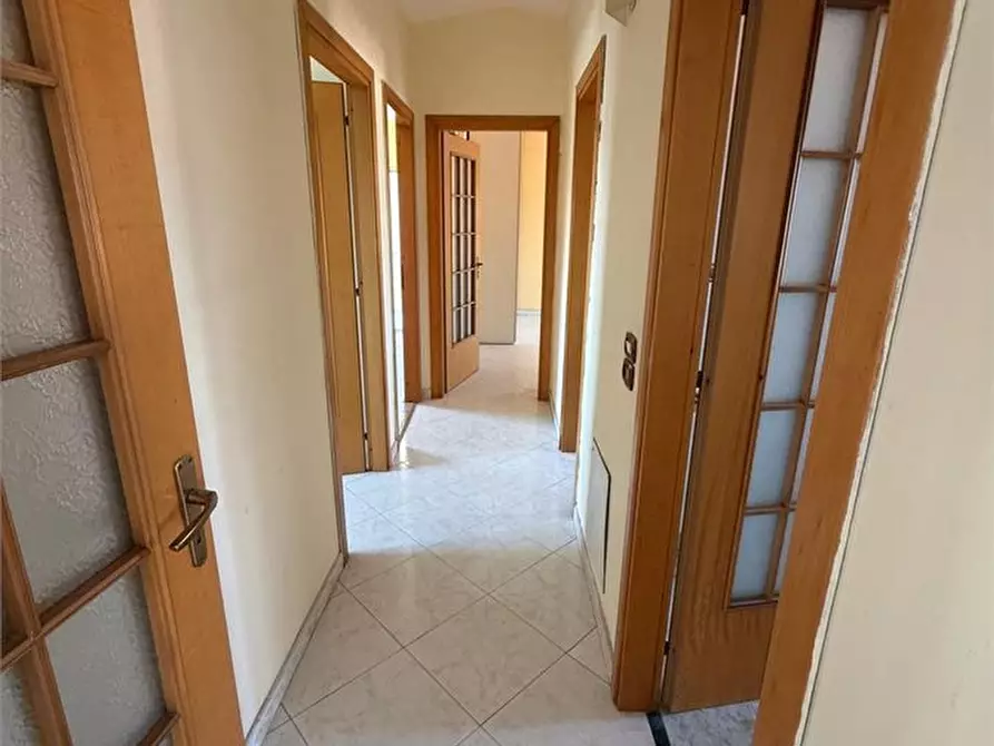 Immagine 5 di Appartamento in vendita  209 a Acerra