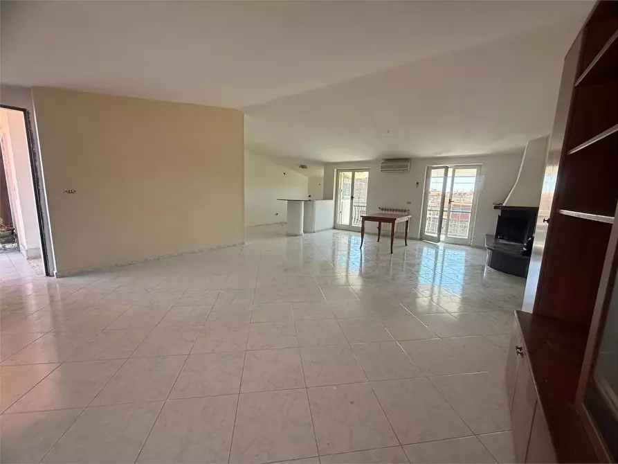 Immagine 4 di Appartamento in vendita  209 a Acerra