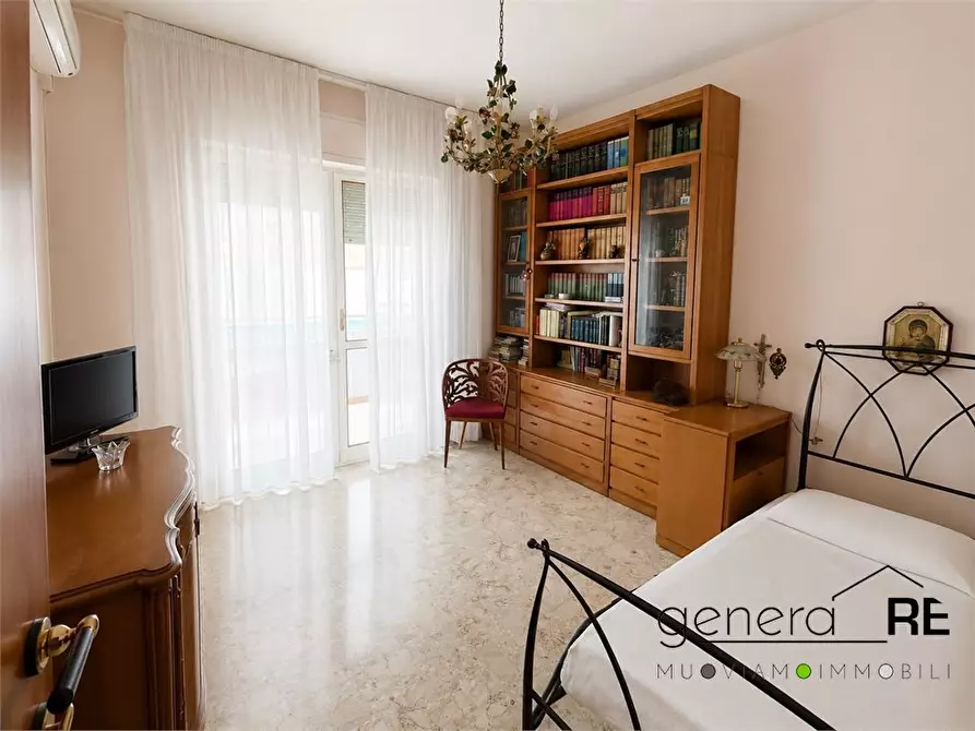 Immagine 9 di Appartamento in vendita  a Pescara