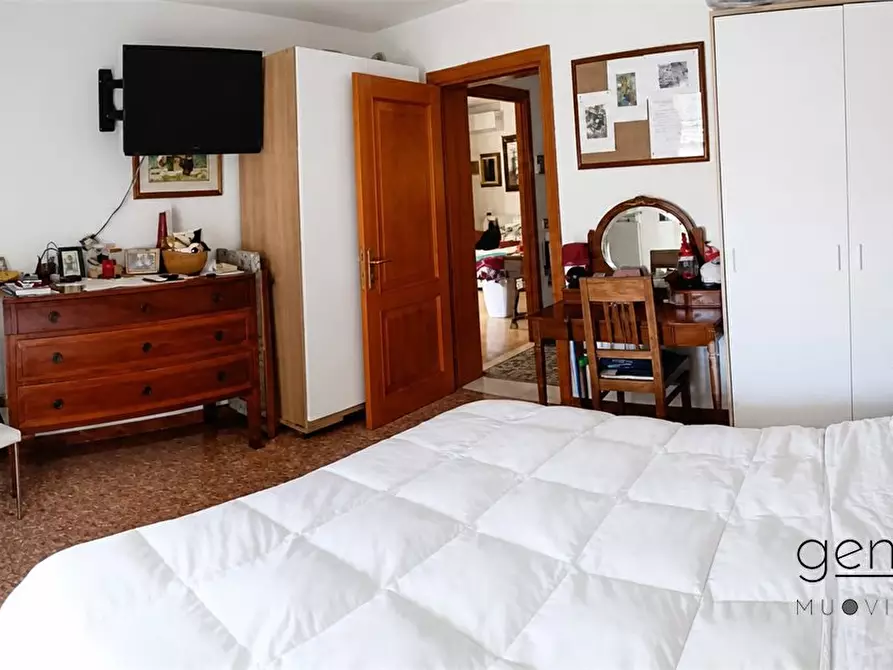 Immagine 10 di Appartamento in vendita  a Pescara