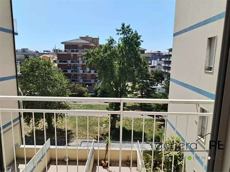 Immagine 9 di Appartamento in vendita  a Pescara