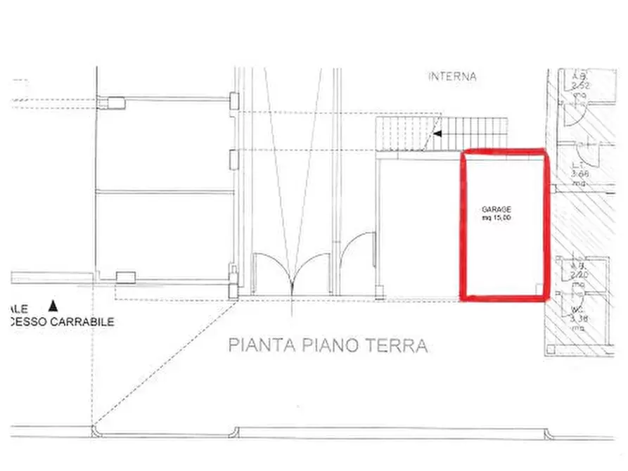 Immagine 2 di Garage in vendita  a Pescara