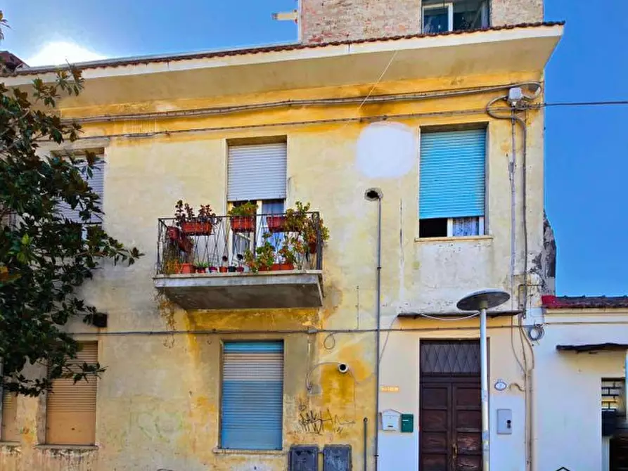 Immagine 2 di Palazzo in vendita  a Montesilvano