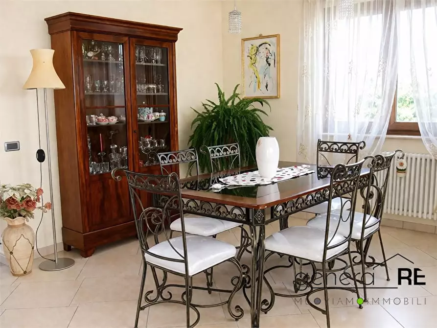 Immagine 9 di Villa in vendita  a Torrevecchia Teatina