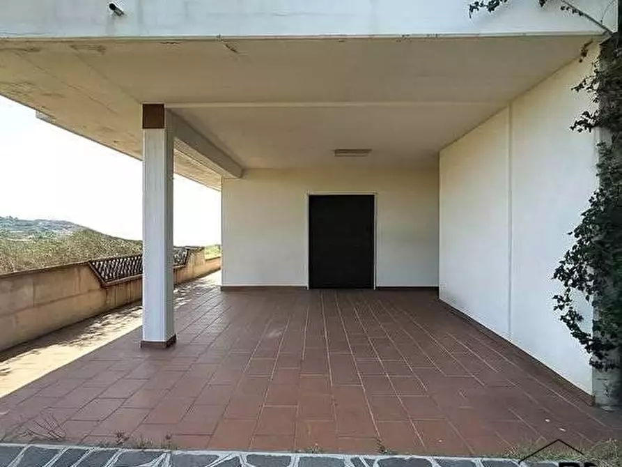 Immagine 8 di Villa in vendita  a Montesilvano