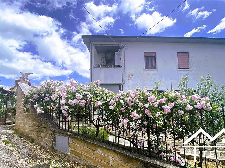 Immagine 1 di Casa semindipendente in vendita  19 a Forano