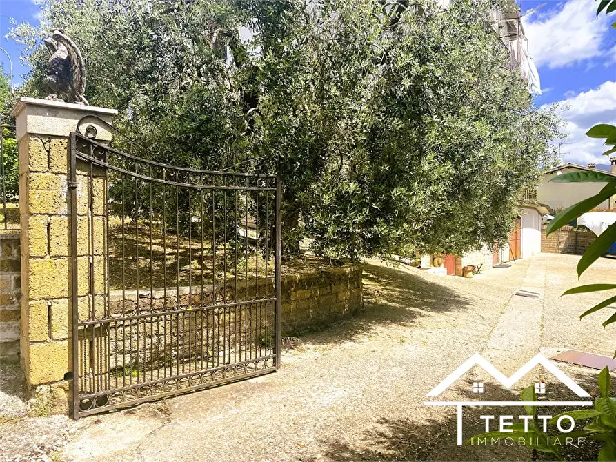 Immagine 6 di Casa semindipendente in vendita  19 a Forano