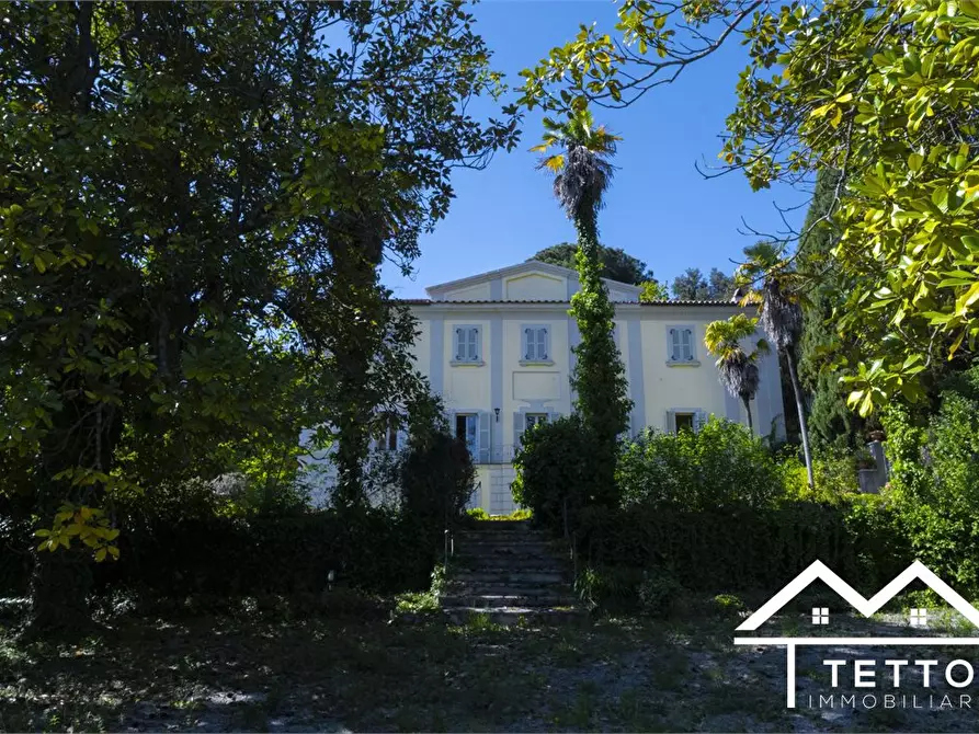 Immagine 9 di Villa in vendita  32 a Rieti