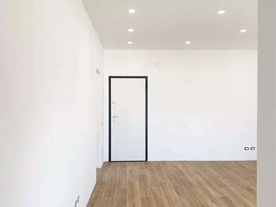 Immagine 4 di Appartamento in vendita  snc a Bagheria