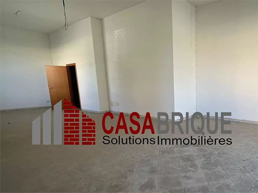 Immagine 2 di Negozio in affitto  snc a Bagheria