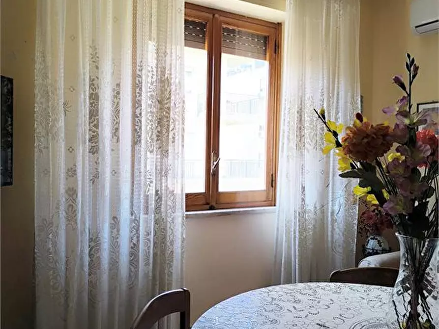 Immagine 4 di Appartamento in vendita  a Bagheria