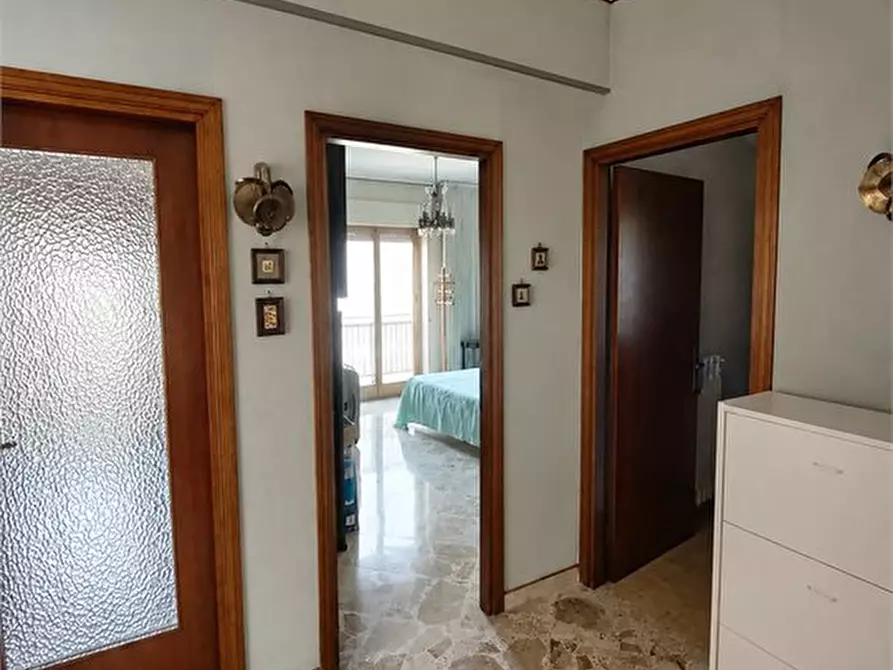 Immagine 5 di Appartamento in vendita  45 a Palermo