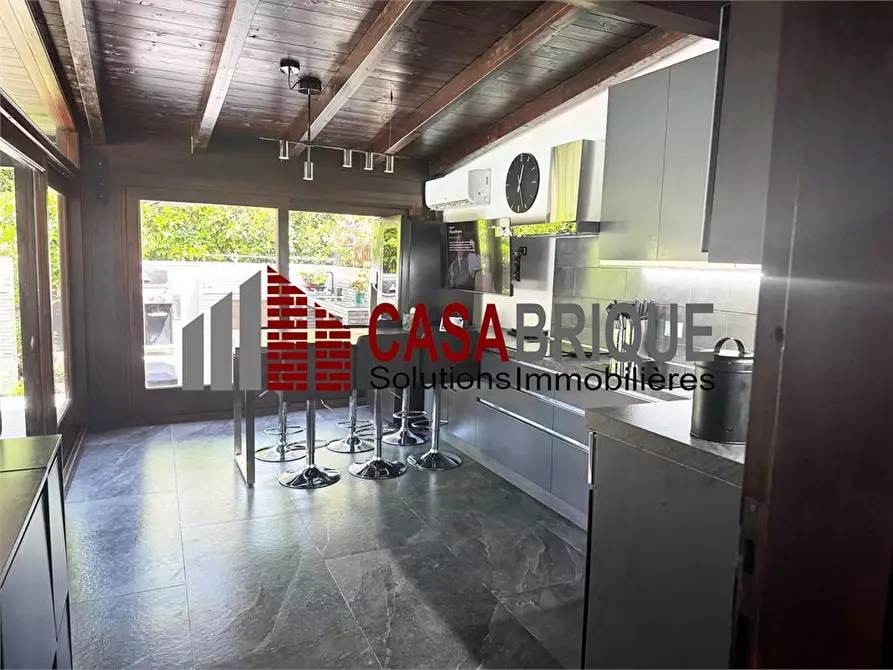 Immagine 2 di Villa in vendita  10 a Altavilla Milicia