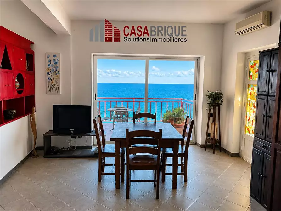 Immagine 1 di Villa in vendita  S:N:C a Altavilla Milicia