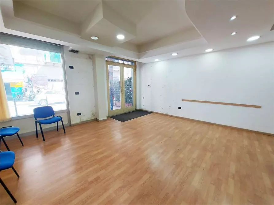 Immagine 3 di Licenza in affitto  79 a Afragola